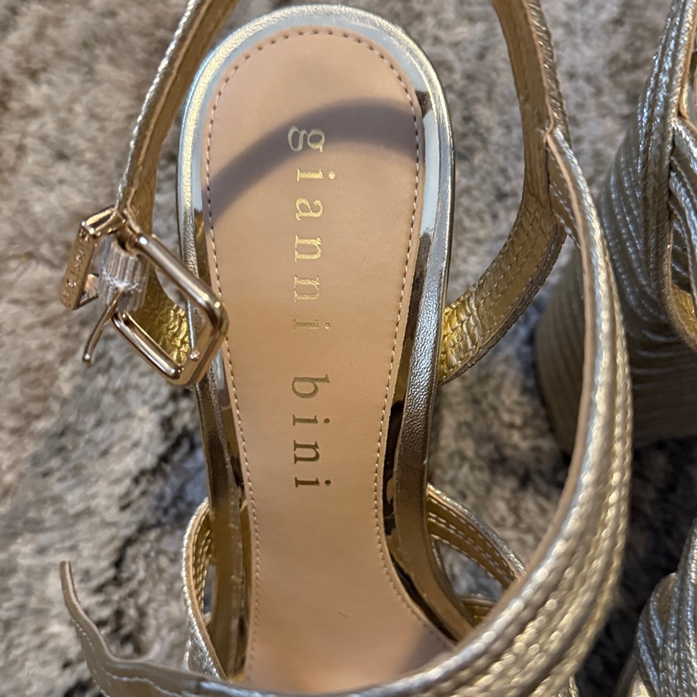 Giani Bernini Gold and Silver Strappy Platform Heels - Picture 6 of 8